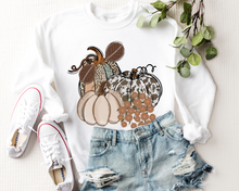 Load image into Gallery viewer, Women's Fall Hand Drawn Pumpkins Design Pretty Watercolor Pumpkins Design Sweatshirt