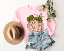 Load image into Gallery viewer, Women's Fall Hand Drawn Pumpkin Design Pink Pumpkin with Daisies Pullover Sweatshirt