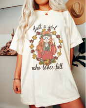 Load image into Gallery viewer, Women&#39;s Cute Fall Comfort Colors® T-Shirt, Women&#39;s Just A Girl Who Loves Fall Lover T-Shirt
