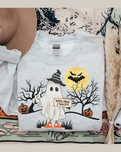 Load image into Gallery viewer, Need Ride 2 Salem Women&#39;s Crewneck Sweatshirt, Cute Halloween Pullover
