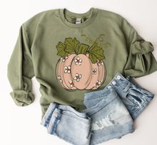 Load image into Gallery viewer, Women&#39;s Fall Hand Drawn Pumpkin Design Pink Pumpkin with Daisies Pullover Sweatshirt
