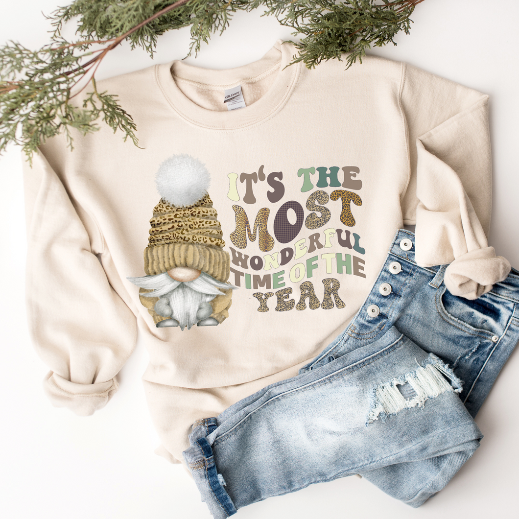 Christmas Crewneck Sweatshirt Retro Pullover Ash, Sand, or White Cozy Soft Gildan Sweatshirt Cute Gnome in Sweater Cap